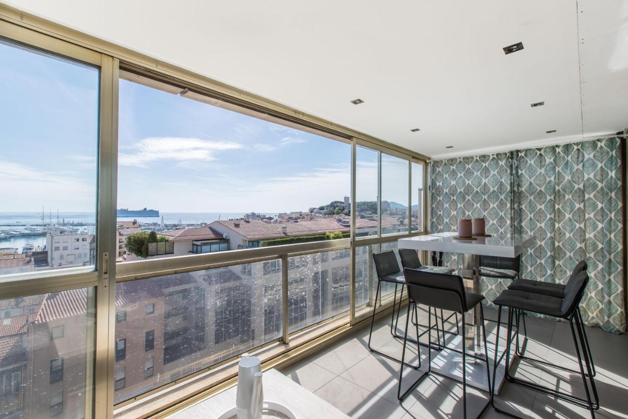 Lb Vacation Rentals I Admire Panoramic Ocean Views Through Walls Of Windows คานส์ ภายนอก รูปภาพ