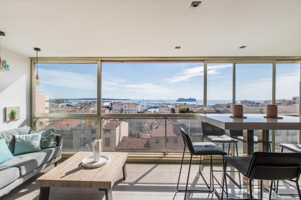 Lb Vacation Rentals I Admire Panoramic Ocean Views Through Walls Of Windows คานส์ ภายนอก รูปภาพ